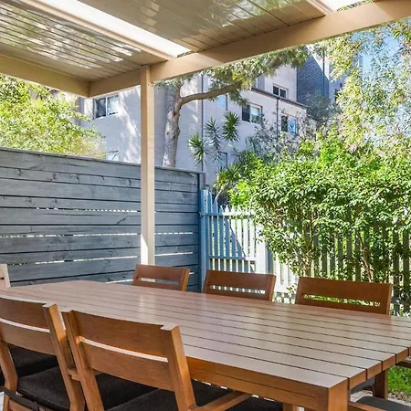 Walking Distance To Little Beach And Shoal Bay Nelson Bay Exterior photo